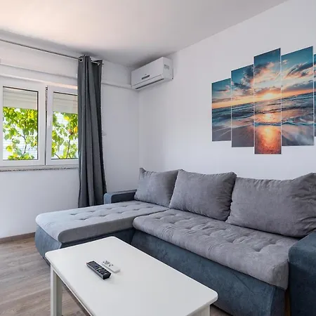 By The Sea Klenovica, Novi Vinodolski - 5557 Appartement Klenovica