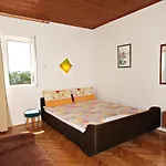 Apartments By The Sea Klenovica, Novi Vinodolski - 5557 Apartment *