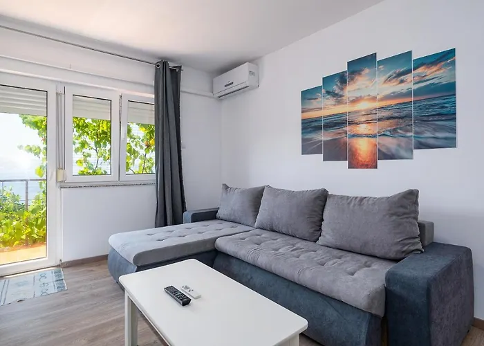 By The Sea Klenovica, Novi Vinodolski - 5557 Apartman Klenovica